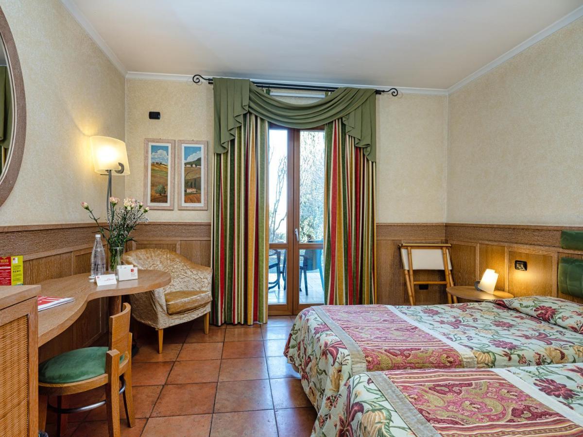 Active Hotel Paradiso Peschiera del Garda Extérieur photo